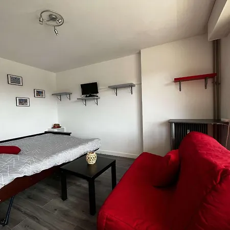 Διαμέρισμα Proche Et Commerces - Balcon Sud, Parking Privatif, Securisee - Fr-1-646-23